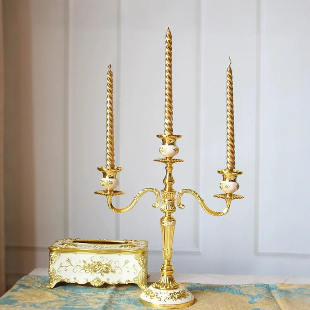 Skanto | GildedNocturne Kandelaber