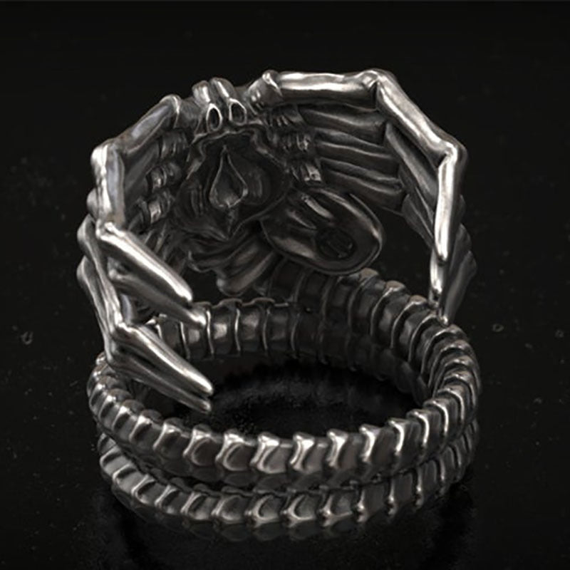 Skanto | Alien-Facehugger-Ring