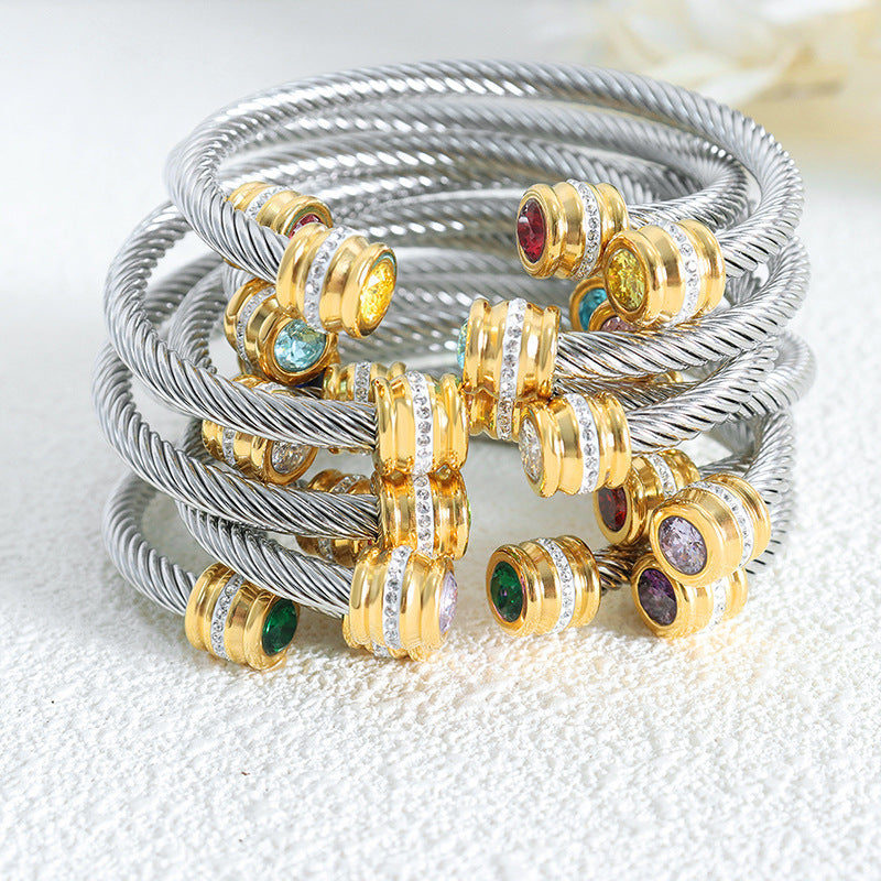 Skanto | Personlig Tilpasset Fødselsstein Ends Twist Cuff Armbånd