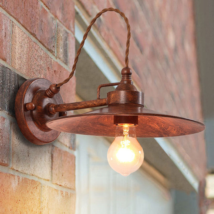 Moderne industriell vanntett metallplate bolle 1-lys vegglampe for utendørs patio | Skanto