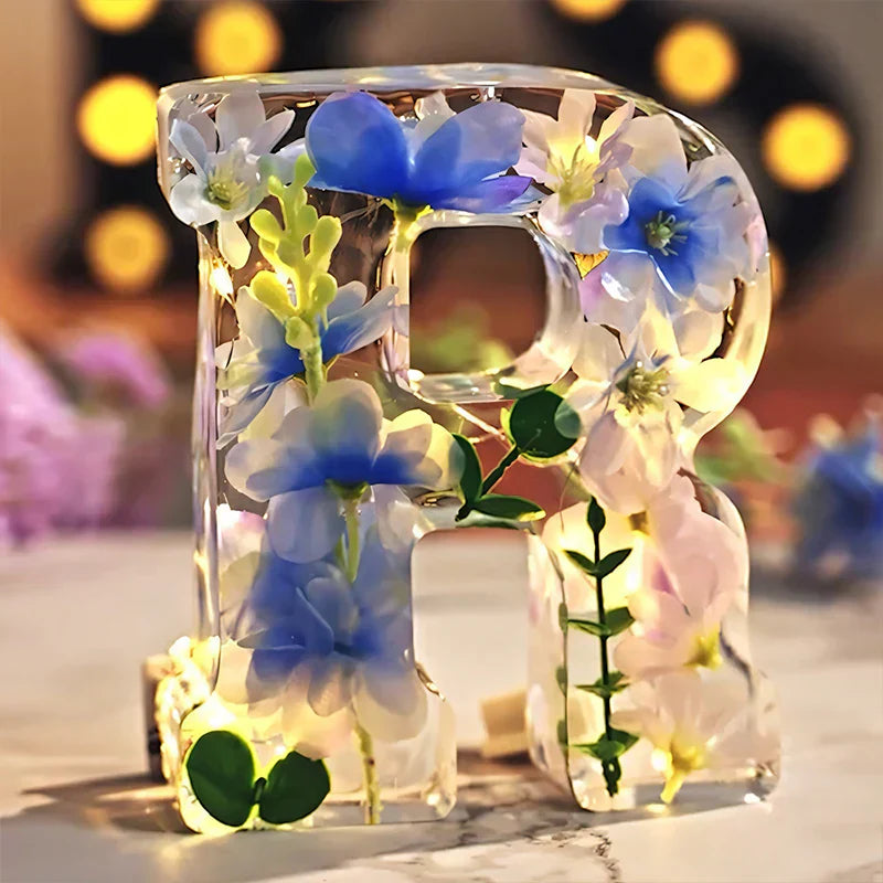 Skanto | Tørkede Blomster Bokstaver Nattlys