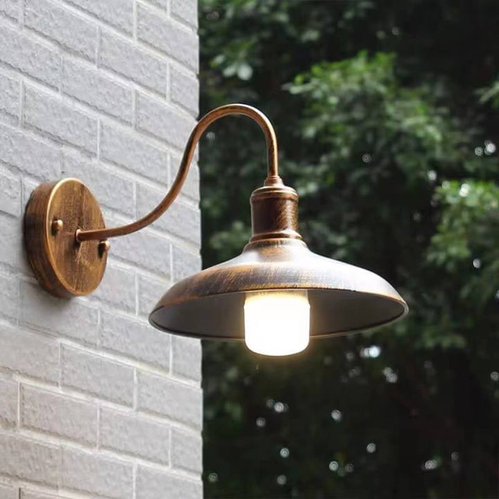 Retro Loft Dome Jern Utendørs Vanntett Vegglampe med 1 Lyskilde og Buet Arm