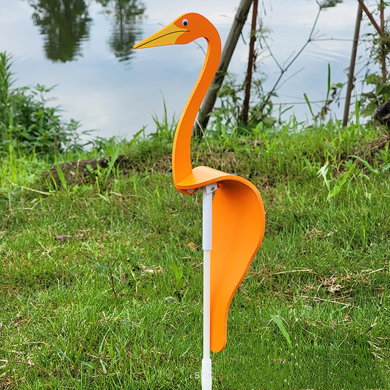 Skanto | Svimmel Flamingo Hagedekorasjon