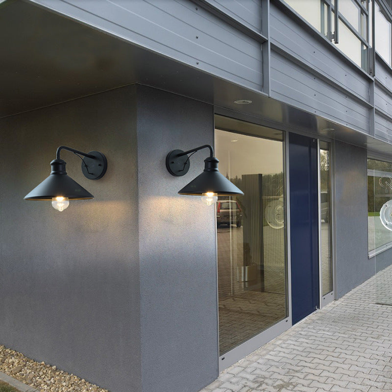 Moderne Minimalistisk Kjegle Jern 1-Lys Vegglampe For Utendørs Patio | Skanto