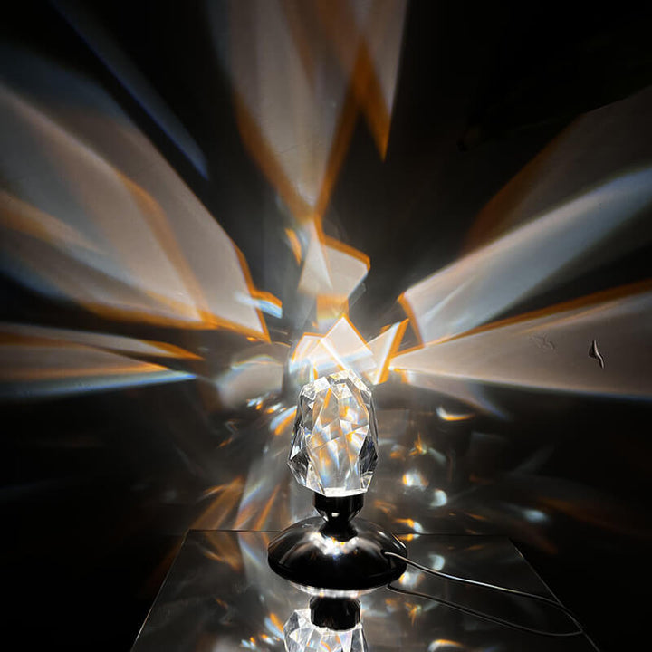 Skanto | LuxorLite Diamond Crystal LED Bordlampe | Luksuriøs Stemningsbelysning | 3 eller 16 Fargeforandring | Trådløs Nattlampe