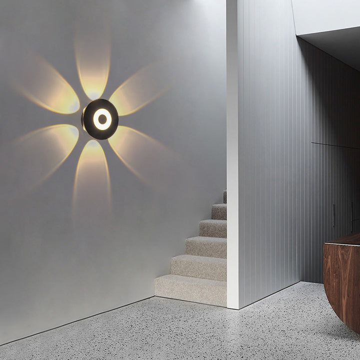 Moderne skandinavisk aluminium rund skjerm LED vegglampe for utendørs patio | Skanto