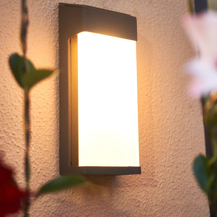 Solar Square Frosted Glass Vanntett Utendørs LED Vegglampe | Skanto