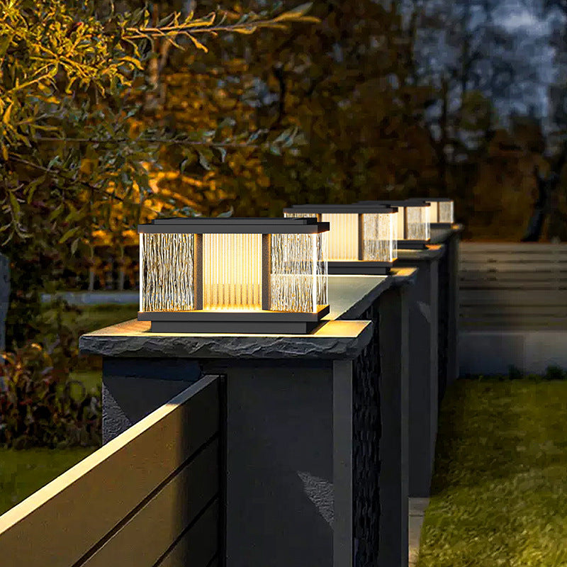 Moderne Enkelhet Aluminium Firkantet Vannbølget Glass LED Vanntett Sol Post Lampe Plen Lys For Hage | Skanto