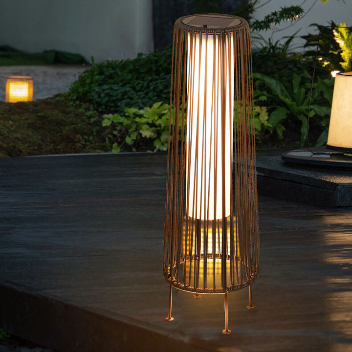 Moderne Shabby Chic Sol Runde Trapezoid Jern Rattan Wicker LED Utendørs Lys For Utendørs Patio | Skanto