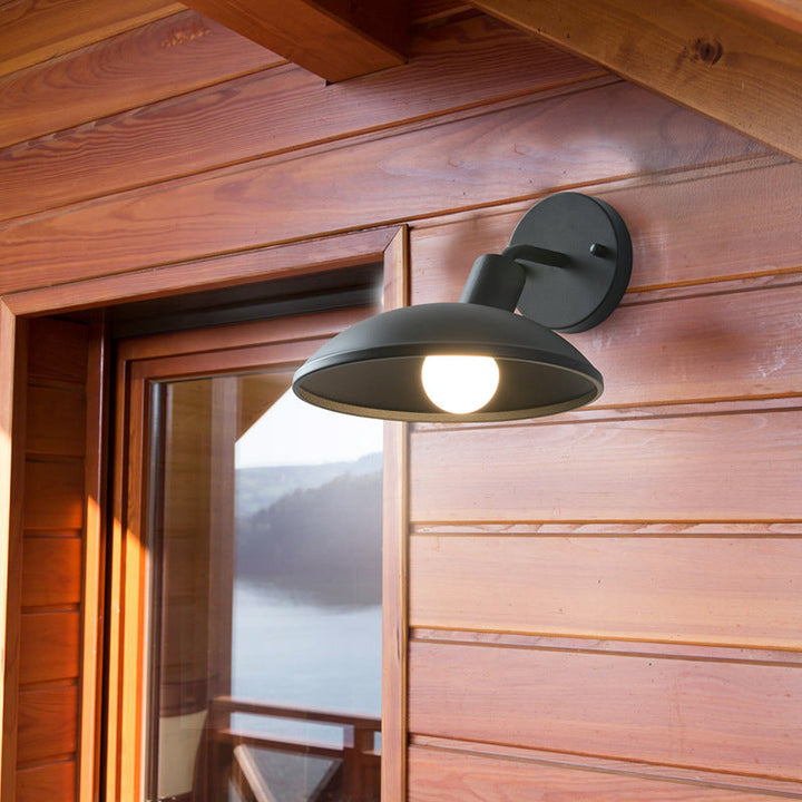 Moderne Minimalistisk Vanntett Rund Jern 1-Lys Vegglampe For Utendørs Patio | Skanto