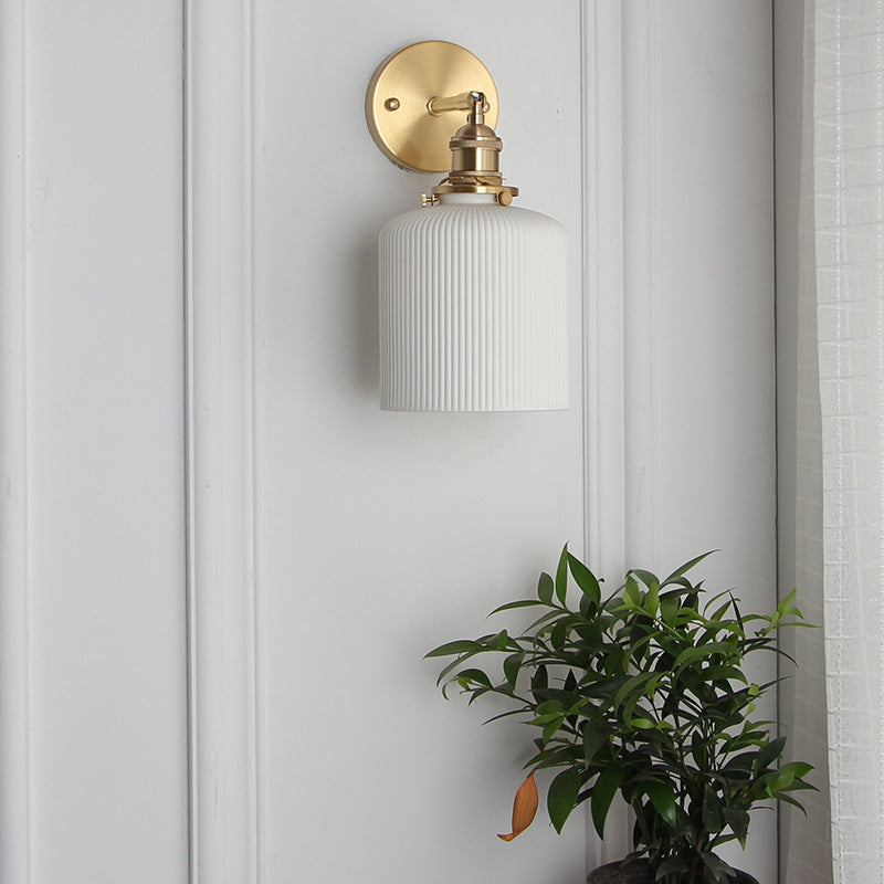 Skanto | Japansk Retro Minimalistisk Sylinder Oval Messing Lucite 1-Lys Vegglampe