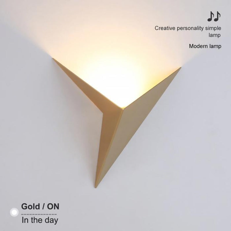 Skanto | Nordic Origami Vegglampe Moderne Design