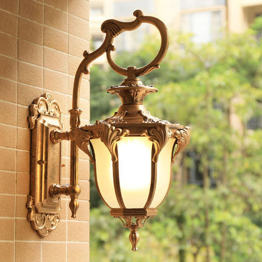 Europeisk Retro Aluminium Glass Utskåret Lantern 1-Lys Utendørs Vanntett Vegglampe | Skanto