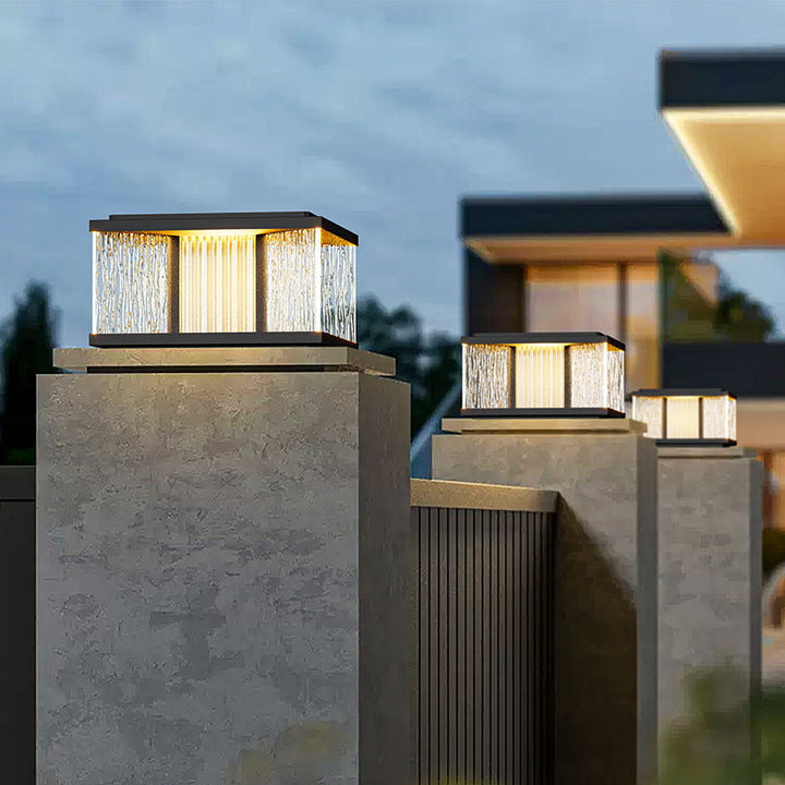 Moderne Enkelhet Aluminium Firkantet Vannbølget Glass LED Vanntett Sol Post Lampe Plen Lys For Hage | Skanto