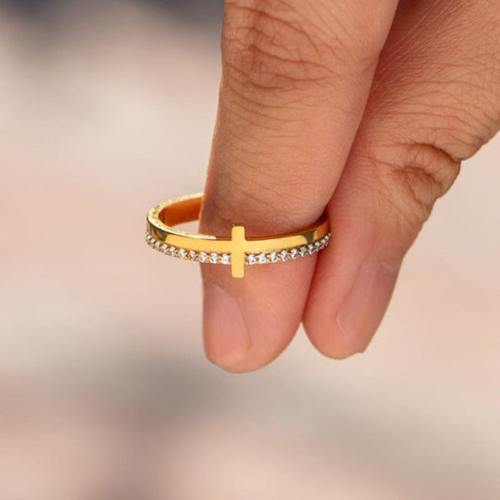 Skanto | Never Quit Cross Ring