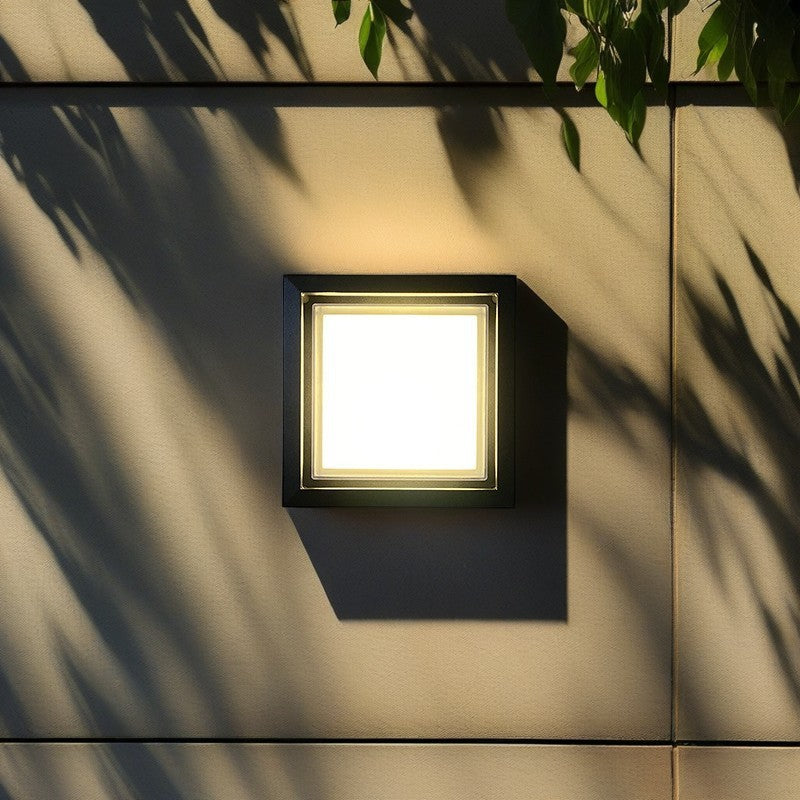 Moderne Minimalistisk Vanntett Firkantet Aluminium Akryl LED Utendørs Vegglampe For Hage | Skanto
