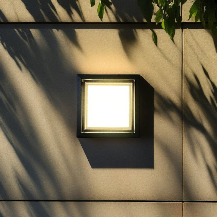 Moderne Minimalistisk Vanntett Firkantet Aluminium Akryl LED Utendørs Vegglampe For Hage | Skanto