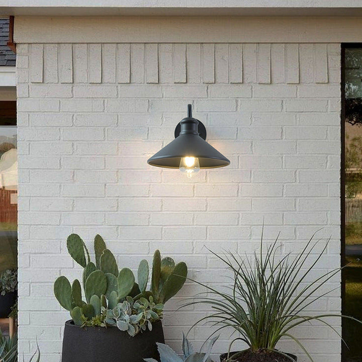 Moderne Minimalistisk Kjegle Jern 1-Lys Vegglampe For Utendørs Patio | Skanto