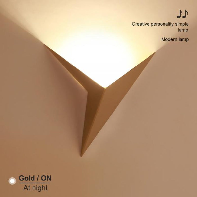 Skanto | Nordic Origami Vegglampe Moderne Design