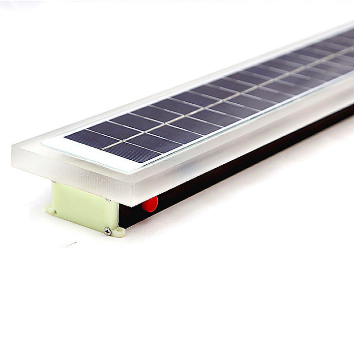 Minimalistisk rektangulær LED-vegglampe for utendørs bruk, vanntett, med solcellefunksjon, for terrasse og hage