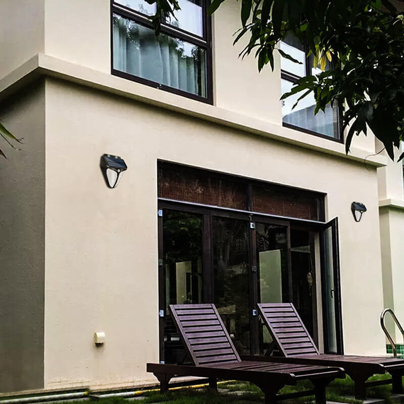 Skanto | Solenergi Intelligent Trekant Utendørs Vanntett Kroppssensor Patio LED Vegglampe