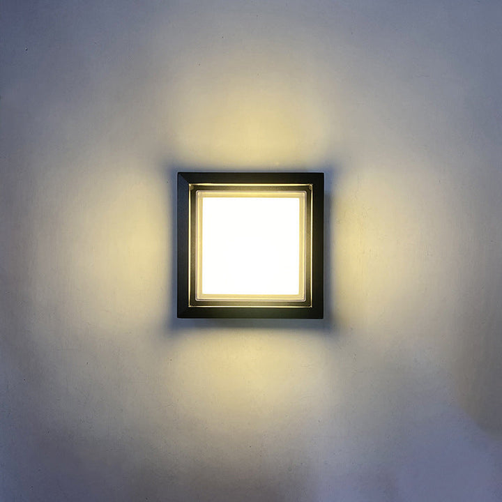 Moderne Minimalistisk Vanntett Firkantet Aluminium Akryl LED Utendørs Vegglampe For Hage | Skanto