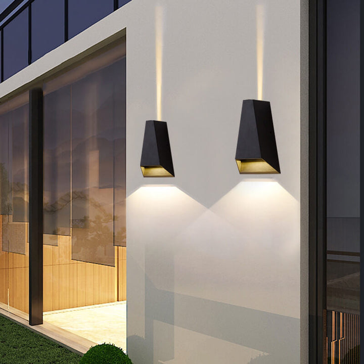 Moderne, kreativ trapesformet LED-utevegglampe med oppover- og nedoverrettet belysning