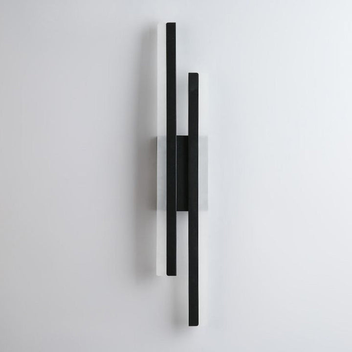 Skanto | LED-Wandleuchte | Modernes Design aus Acryl und Metall
