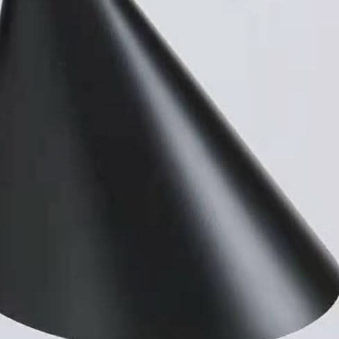 Skanto | Minimalistisk Vegglampe – Moderne Horndesign Lampe