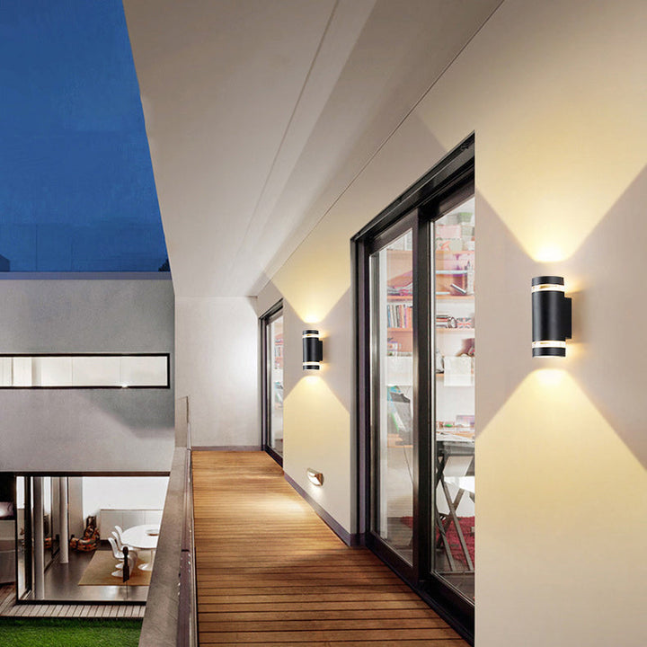 Samtidig industriell vanntett aluminiumsylinder LED opp og ned lyssterk spotlight vegglampe for utendørs terrasse | Skanto