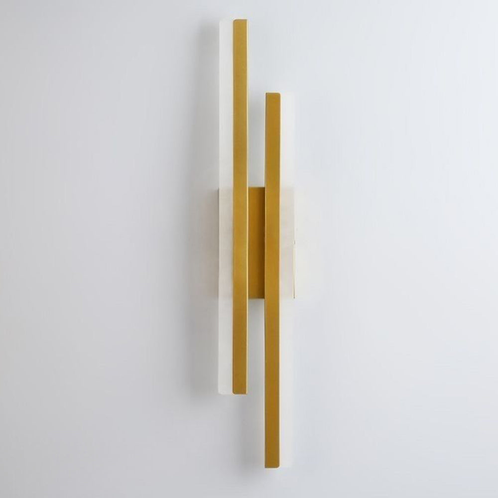 Skanto | LED-Wandleuchte | Modernes Design aus Acryl und Metall