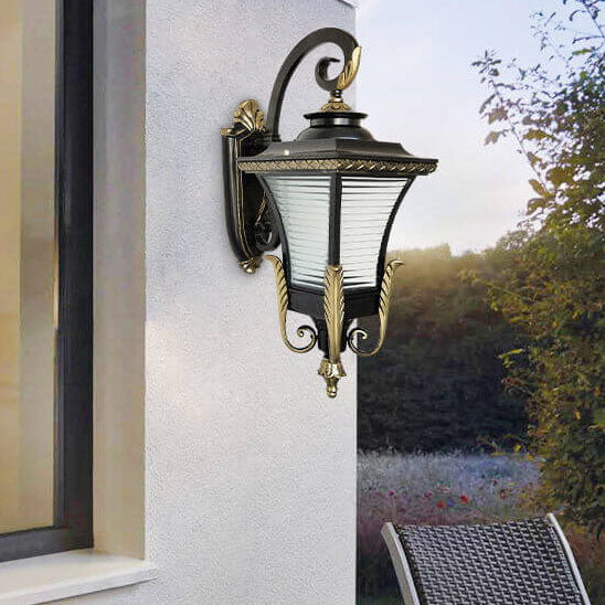 Europeisk Vintage Utendørs Firkantet Bur Aluminium Glass 1-Lys Vegglys | Skanto