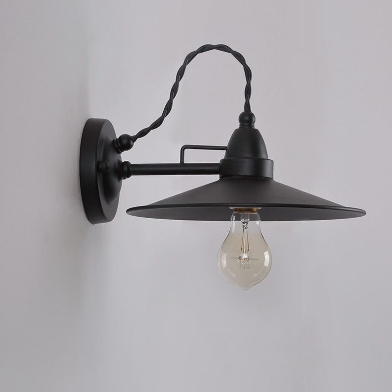 Moderne industriell vanntett metallplate bolle 1-lys vegglampe for utendørs patio | Skanto