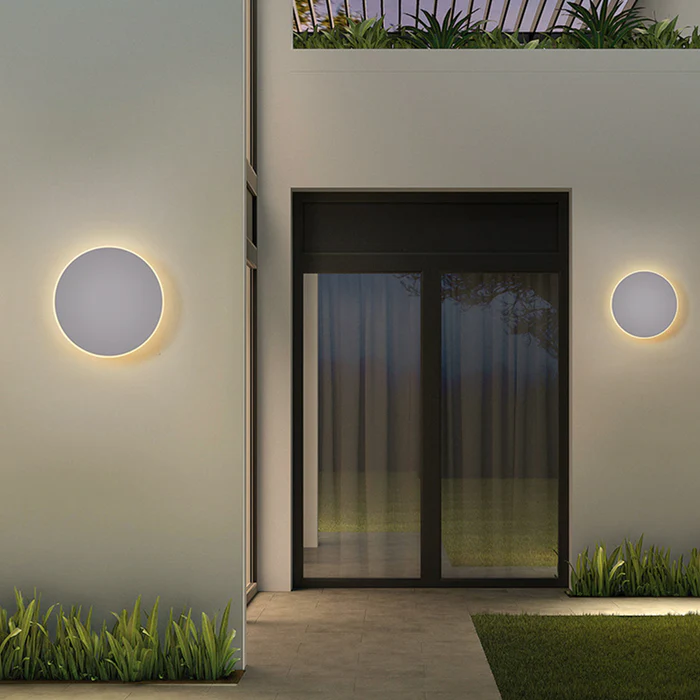 Elegant LED vegglys for utendørs bruk - Minimalistisk rund design | Skanto