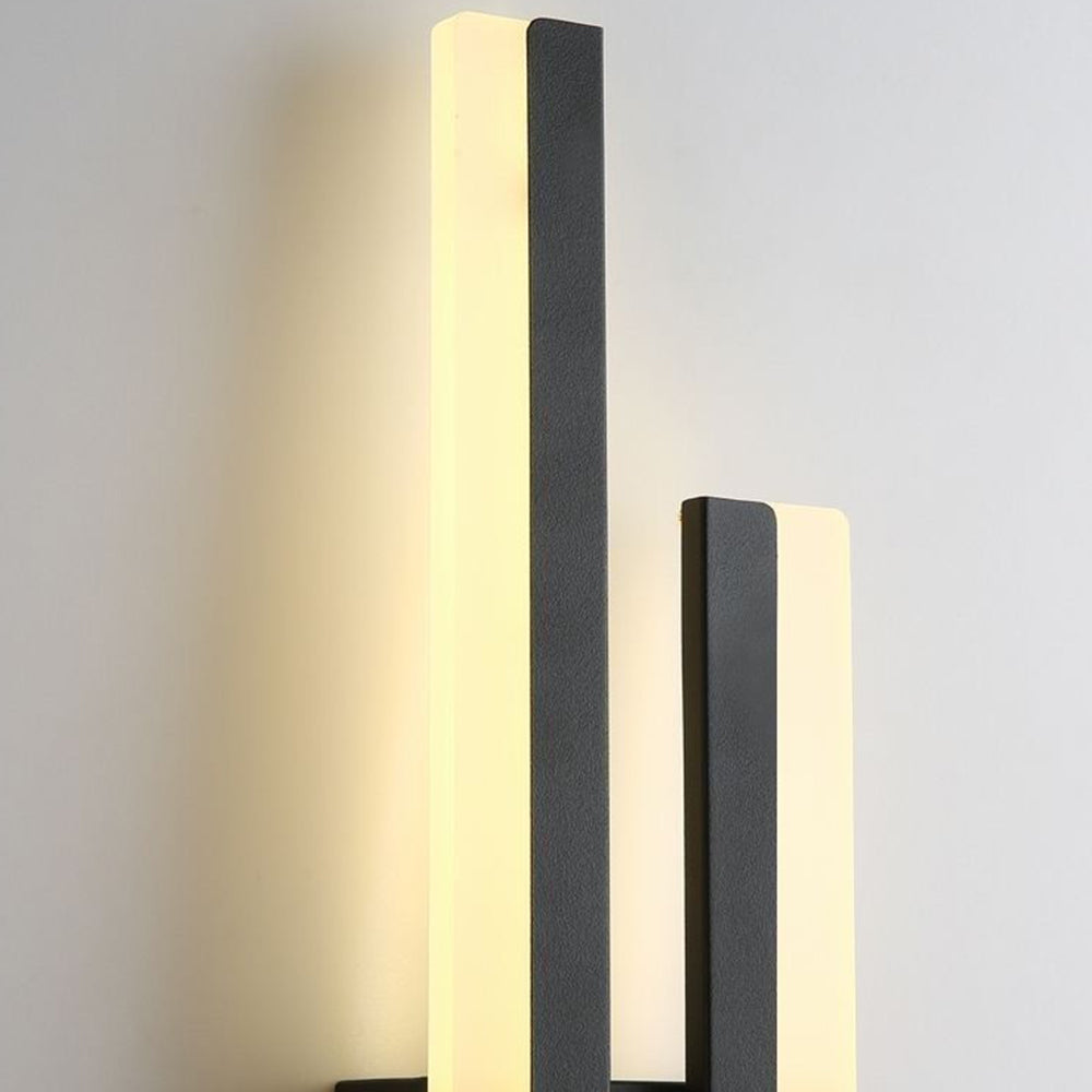 Skanto | LED-Wandleuchte | Modernes Design aus Acryl und Metall