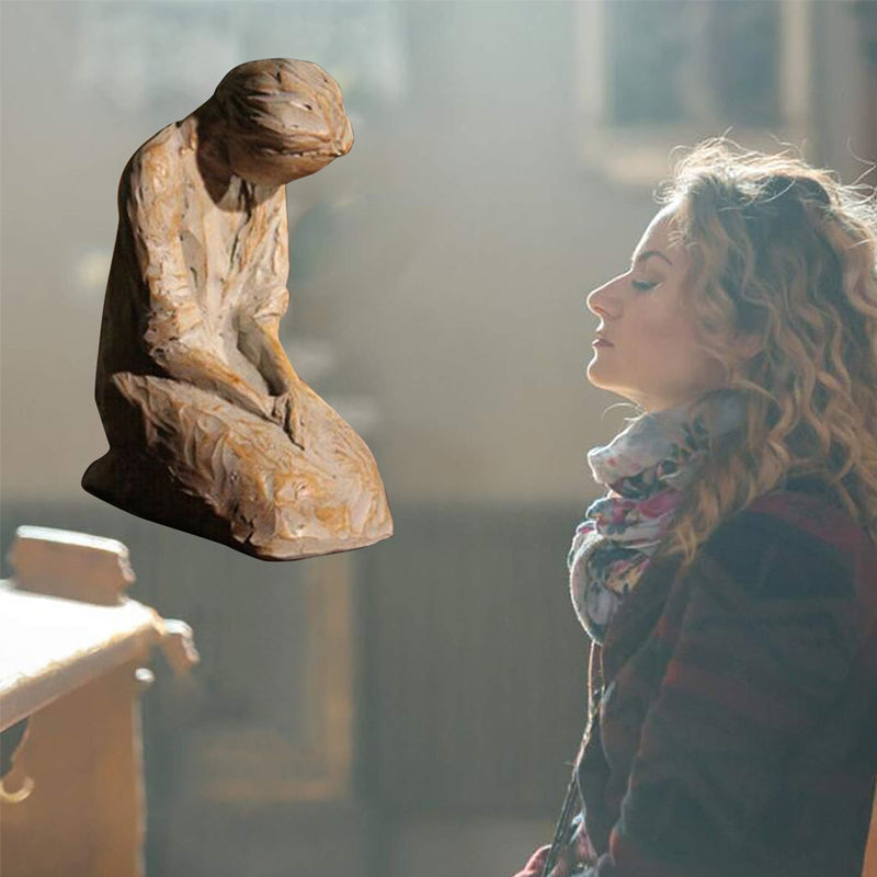 Skanto | Sweet Hour of Prayer, vakker håndstøpt inspirerende skulptur av en bønnende kvinne