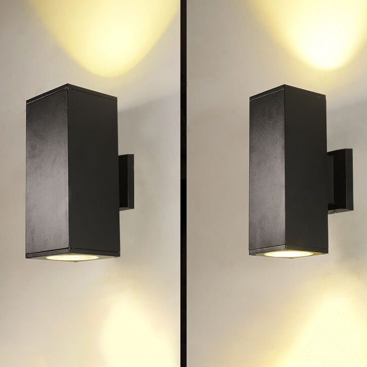 Firkantet LED-vegglampe for utendørs bruk, vanntett