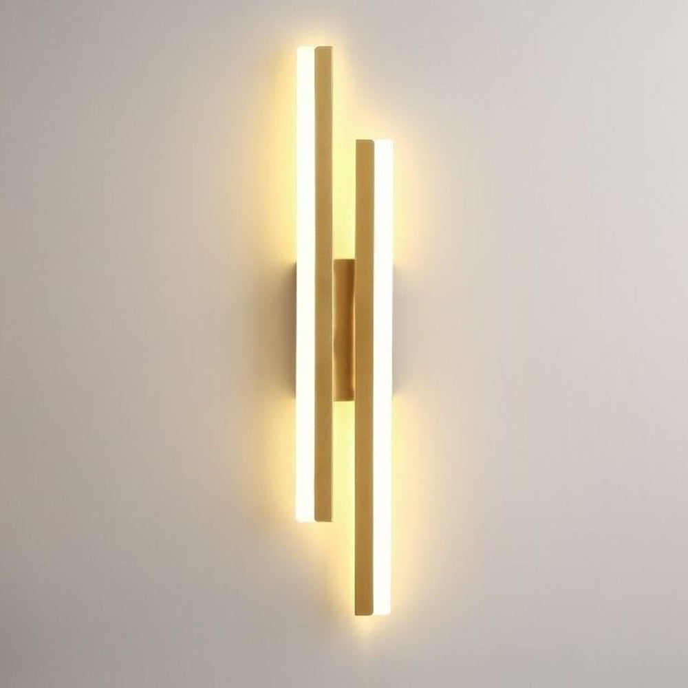 Skanto | LED-Wandleuchte | Modernes Design aus Acryl und Metall