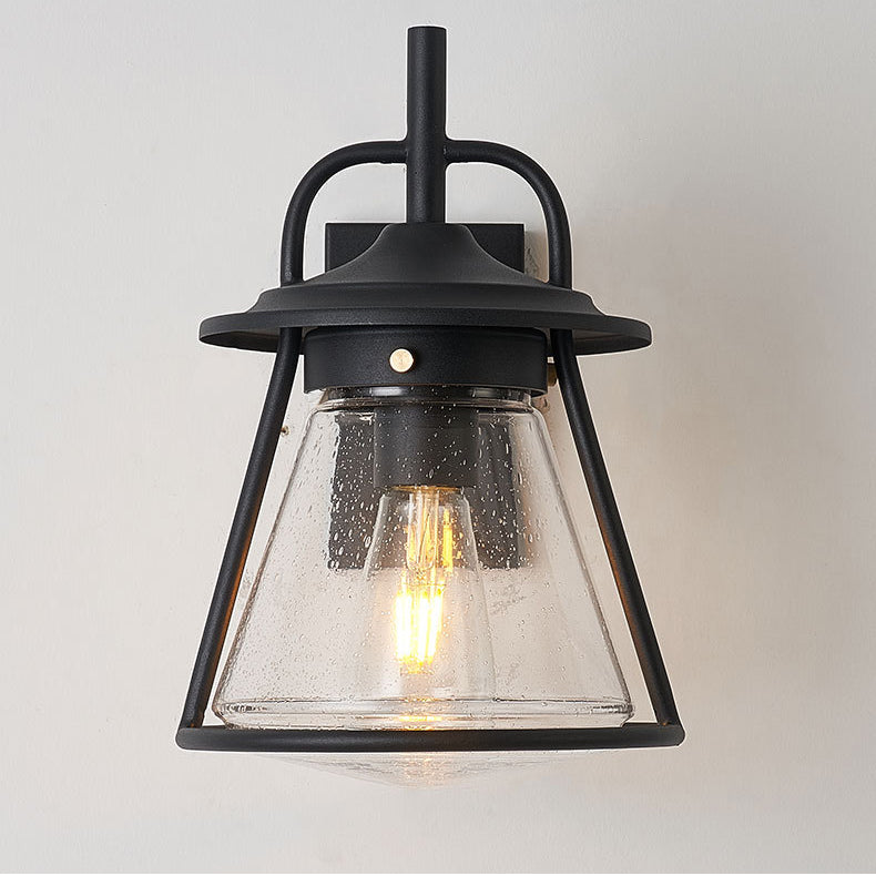 Vanntett Glass Cone Shade 1-Lys Utendørs Vegglampe | Skanto