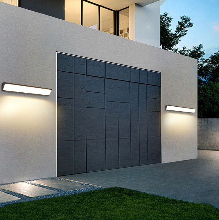 Moderne Utendørs Lang Bar Aluminium Akryl Vanntett LED Vegglampe | Skanto