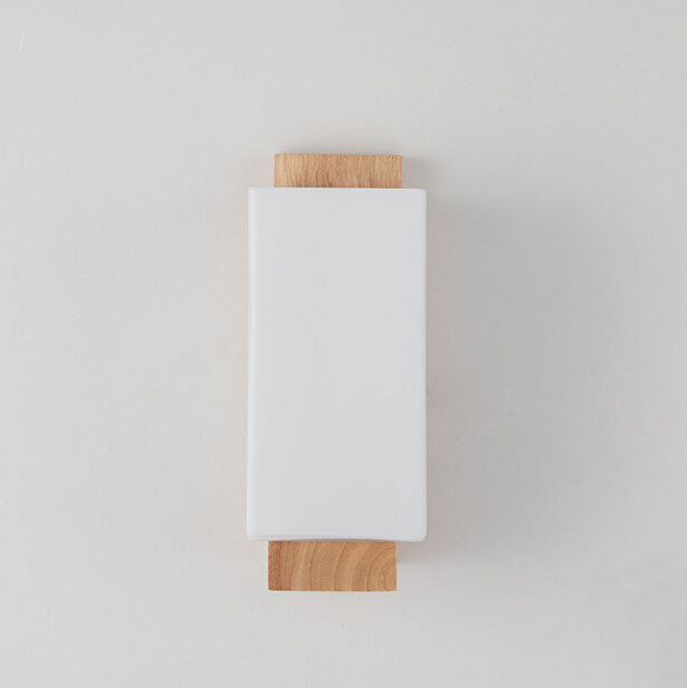 Skanto | Moderne minimalistisk massiv trefirkantet glass søyle 1-lys vegglampe