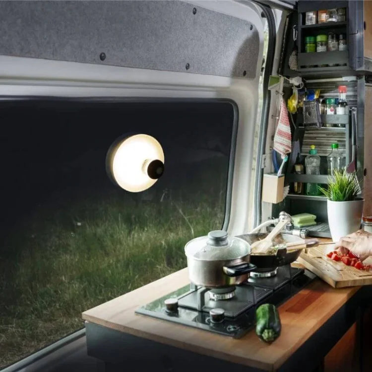 Skanto | LED vegglampe med oppladbart sugefeste