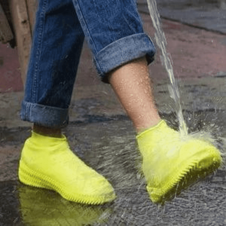 ShoeCover Si nei til våte sko og hei til tørre føtter. | Skanto