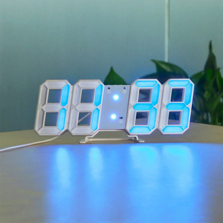 Skanto | Digital 3D LED Veggklokke – Moderne Design med Dimmefunksjon og Optimal Synlighet
