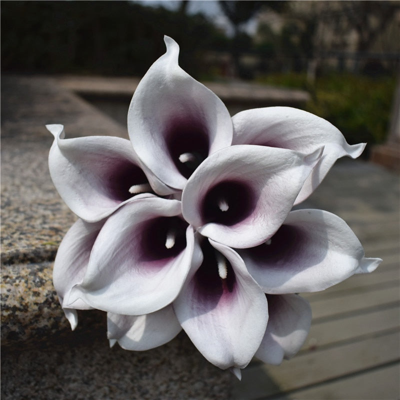 Skanto | 10 marineblå Calla lilje PU Real Touch blomster bryllupsdekorasjon buketter borddekorasjon kunstige blomster hjemmedekor
