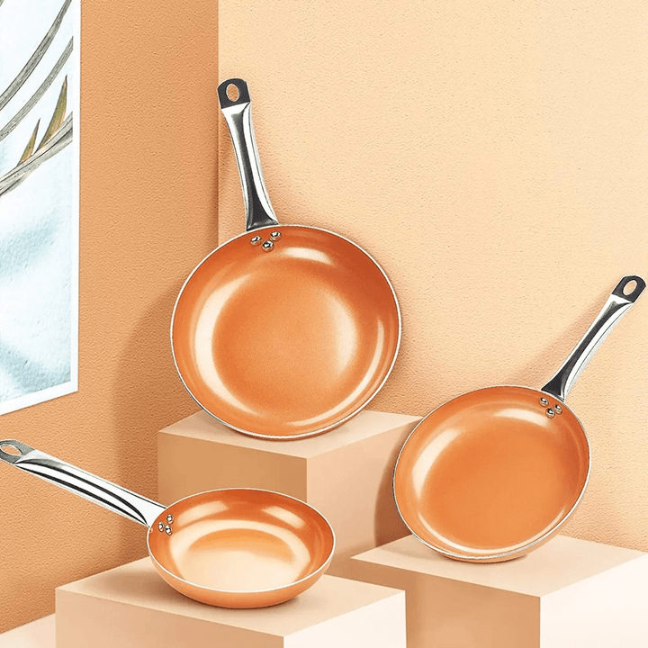 Skanto | Profesjonell kobberpanne med non-stick belegg og perfekt varmefordeling