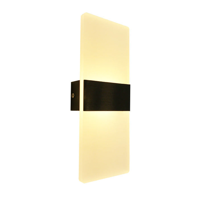 Skanto | CenturyGlow – Mid-Century Vegglampe for Tidløs Stil