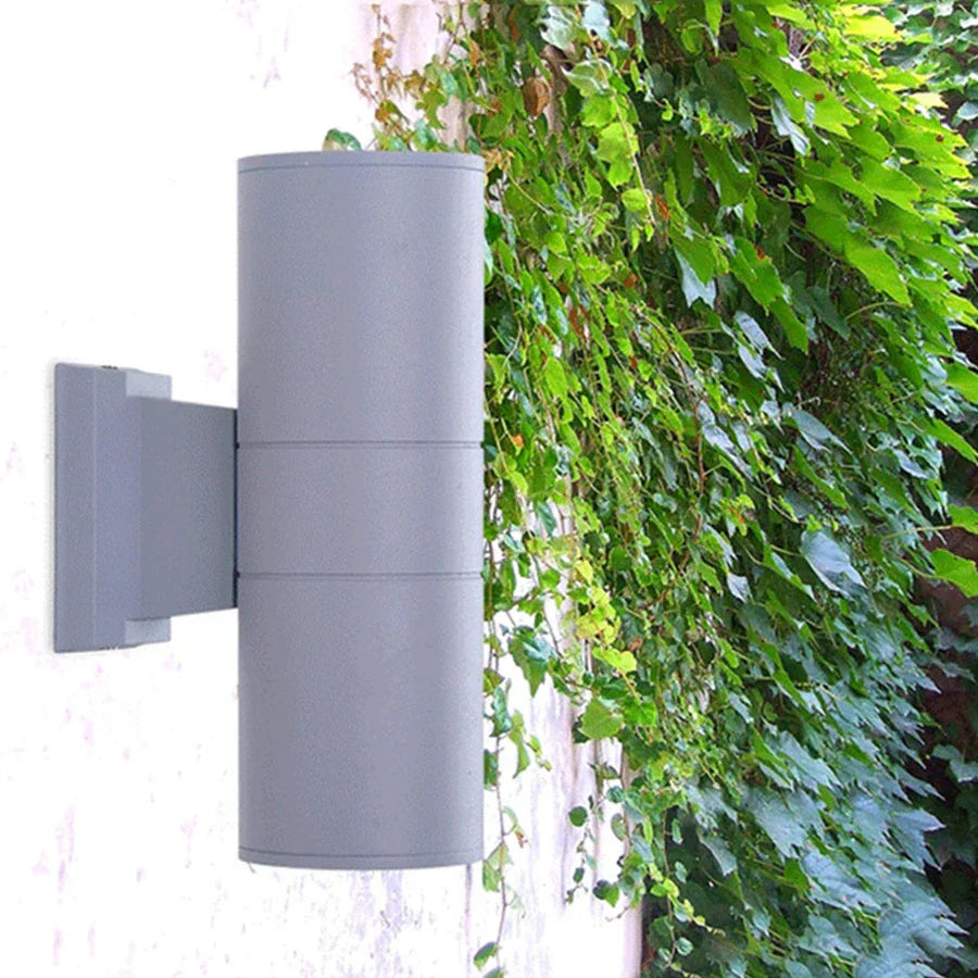 Skanto | Utendørs Vegglampe | LED Aluminium Belysning for Hage