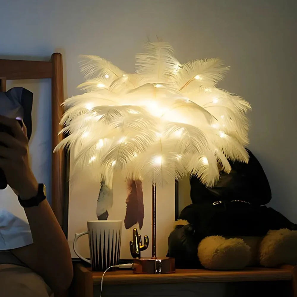 Atmosfærisk Fjær Palmetre Lampe - LumaPalm | Skanto