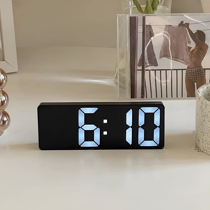 Skanto | Digital LED Spejl Væk clock